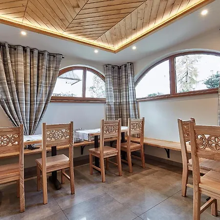 Goscinne Stoch Homestay szállás Ząb