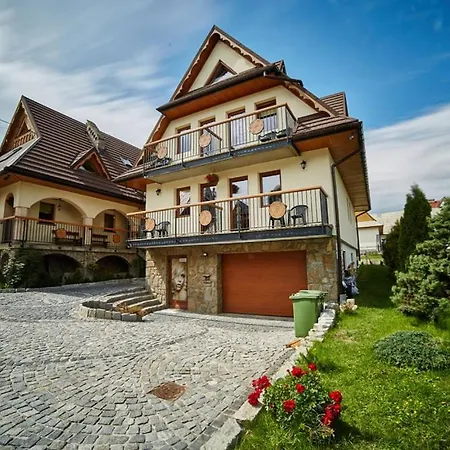 Goscinne Stoch *
